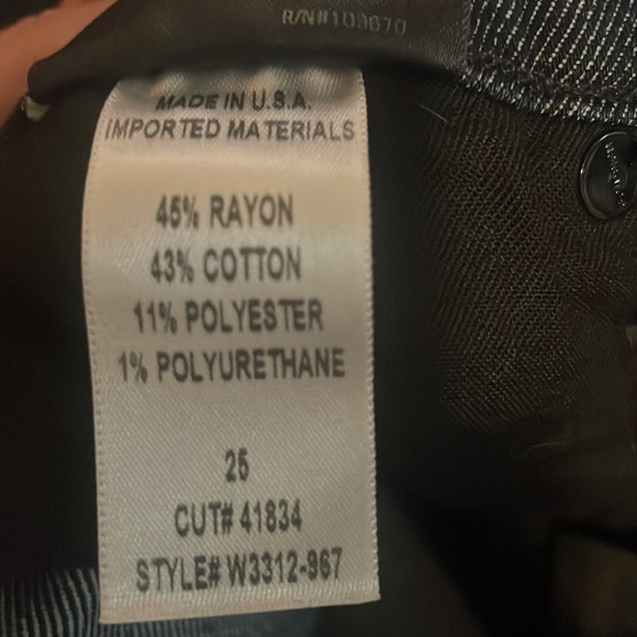 Like New Goldsign the Profit classic mid rise ankle skinny Jean in Blue Chip - Picture 7 of 7